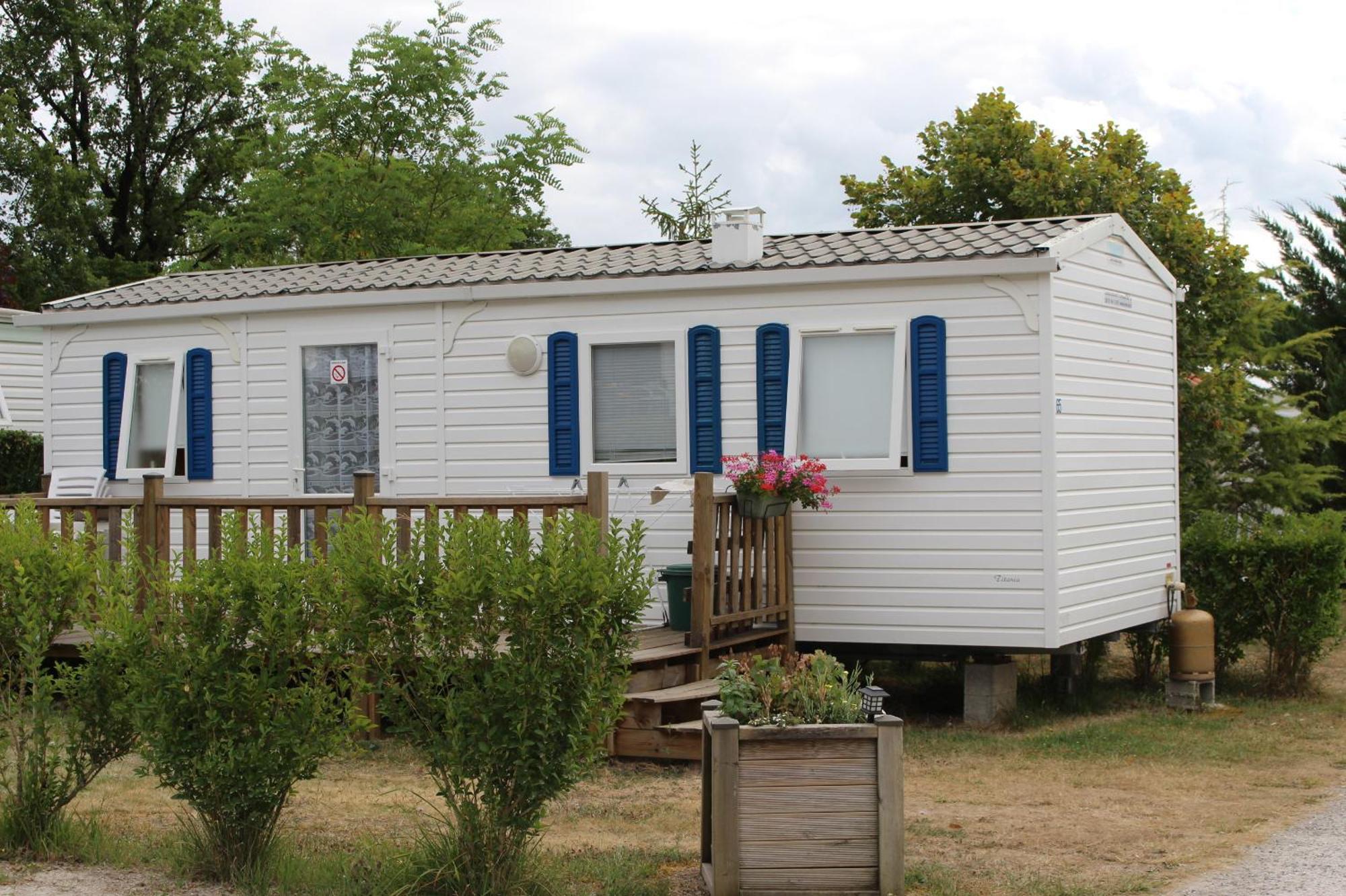 Camping Du Pontis Verteillac Buitenkant foto