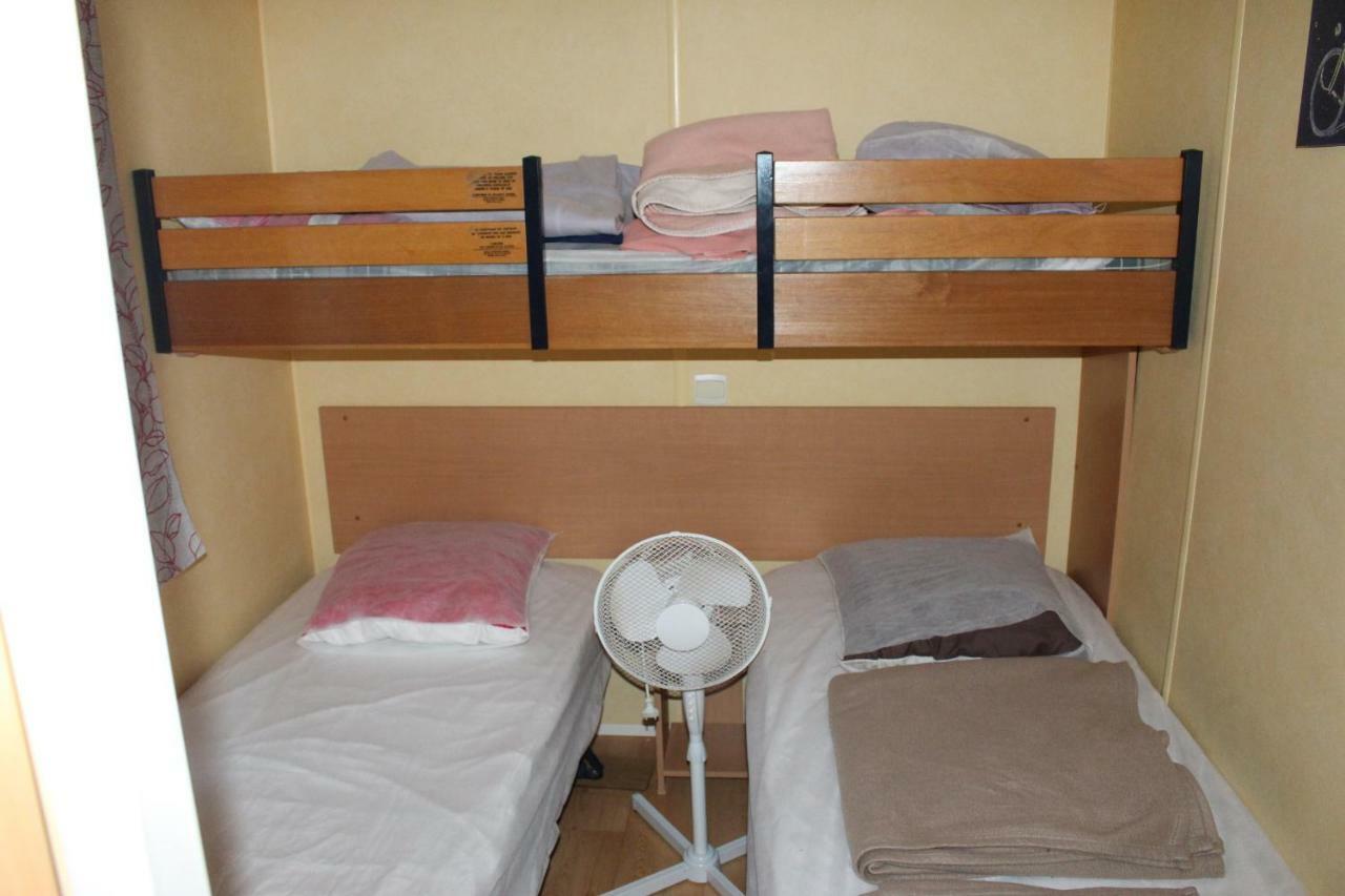 Camping Du Pontis Verteillac Buitenkant foto