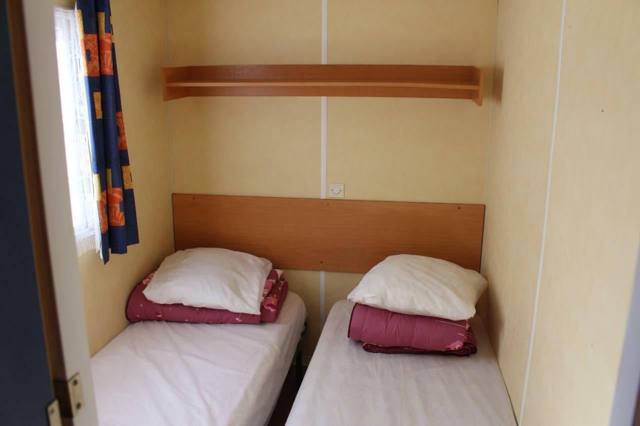 Camping Du Pontis Verteillac Buitenkant foto